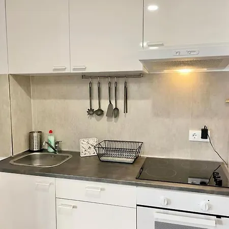 Arias Maldonado 250 Meters